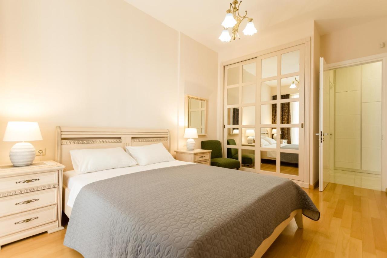 Apartment In The City Centre Ll 트빌리시 외부 사진